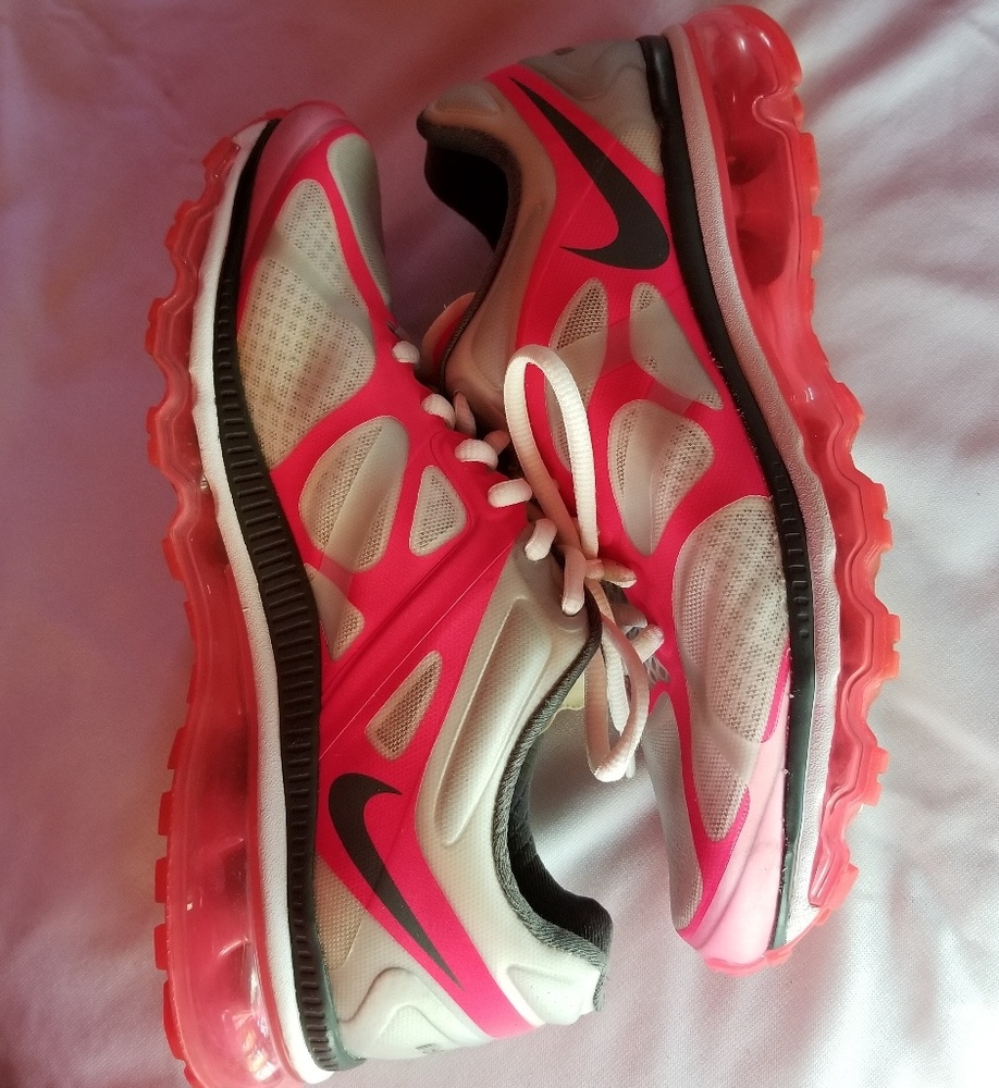Nike Air Max Shoes